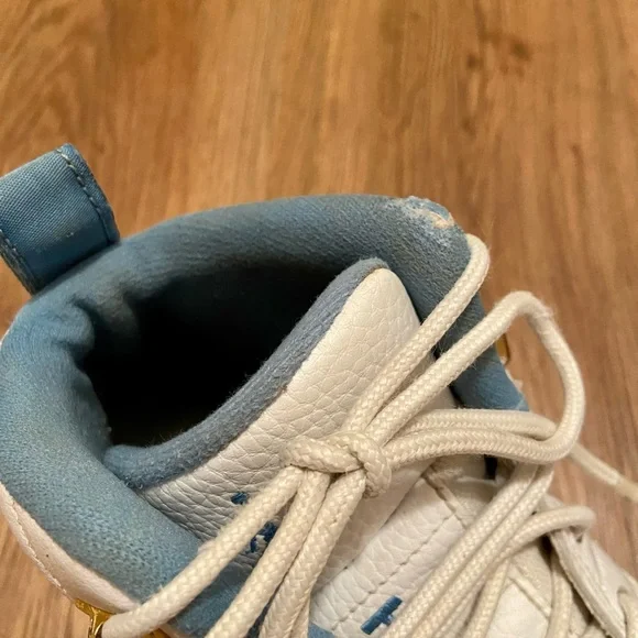 Jordan 12 retro University (NC) Blue - Picture 10 of 11